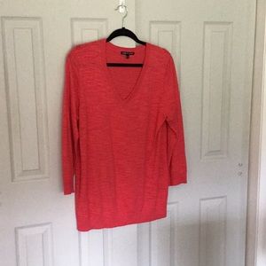 Cable and Guage tunic sweater v neck